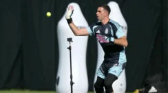 Martínez volvió a entrenar con guantes y Tagliafico se perdería dos partidos