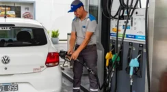 Gobierno volvió a postergar la actualización de los impuestos a los combustibles